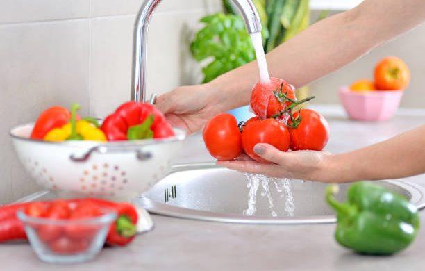 Chef preparing a gourmet dish in a professional kitchen – catering recruitment